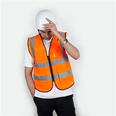 Áo chạy bộ phản quang có logo
